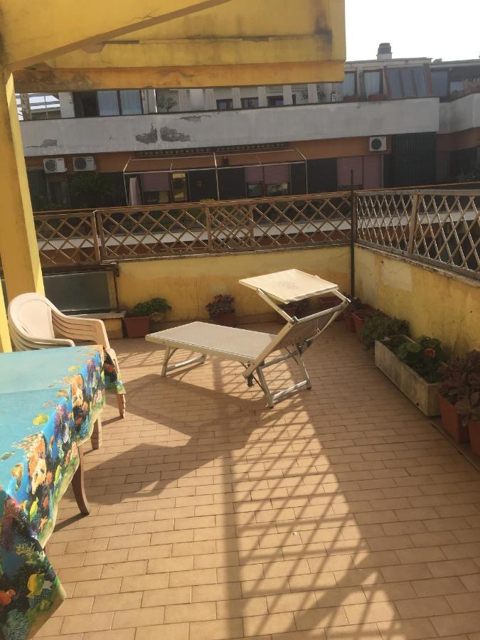 Appartamento Zia Gesina Lido di Ostia Eksteriør bilde