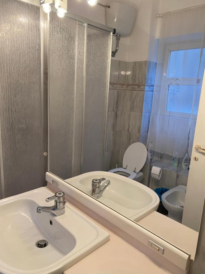 Appartamento Zia Gesina Lido di Ostia Eksteriør bilde